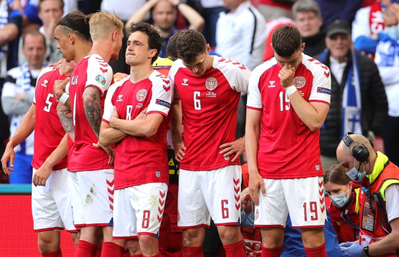 UEFA đưa ra thông báo về Eriksen và trận Đan Mạch