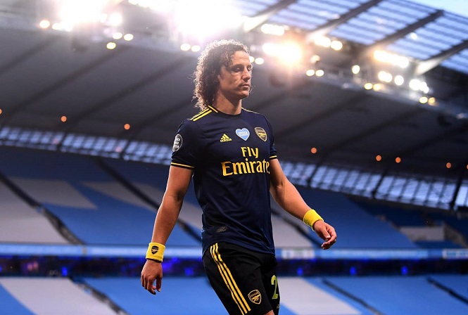 Hậu vệ Arsenal nhận lỗi sau màn trình diễn thảm họa trước Man City