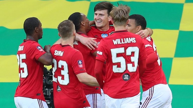 2 cầu thủ MU được Solskjaer khen ngợi sau trận thắng Norwich