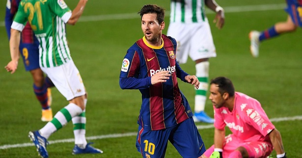 Messi chấm dứt thời gian không ghi bàn từ "bóng sống" dài khó tin