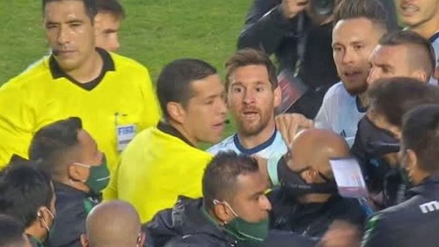 Messi gây gổ vì bị "đá đểu" về thất bại của Argentina