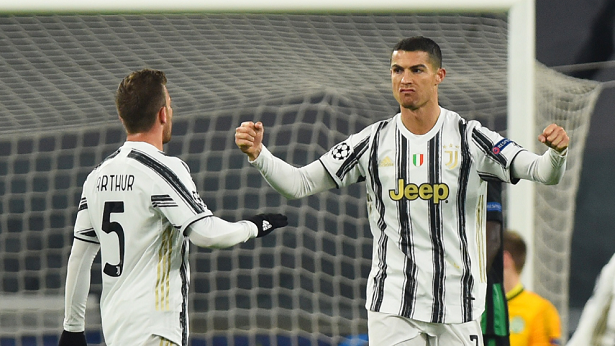 Đồng đội Juventus tiết lộ chế độ tập luyện kinh khủng của Ronaldo