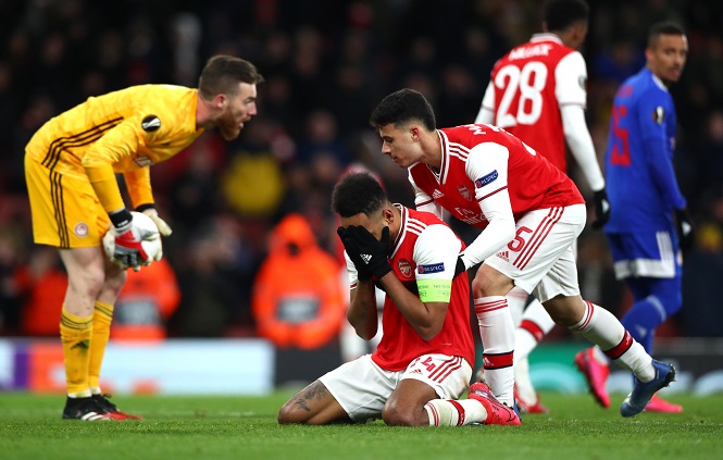 CĐV Arsenal “sôi sục” khi gặp lại Olympiacos tại Europa League