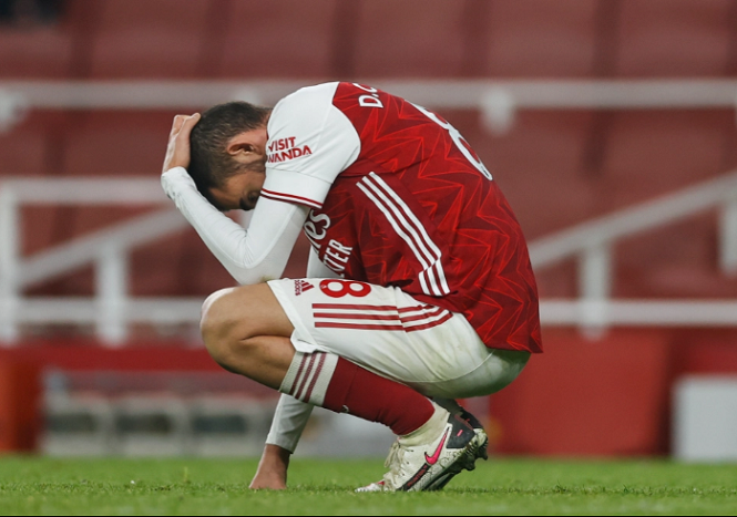 Cựu sao MU “cà khịa” Arsenal với khởi đầu tệ nhất sau 39 năm