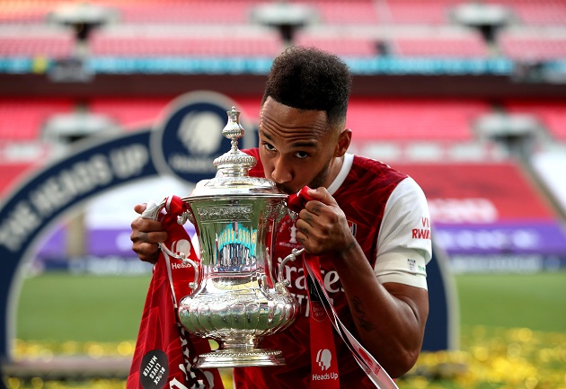 Aubameyang được chấm điểm tuyệt đối sau màn trình diễn siêu việt