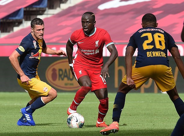 Tin bóng đá 27/8: Sadio Mane có thể thay thế Messi ở Barca