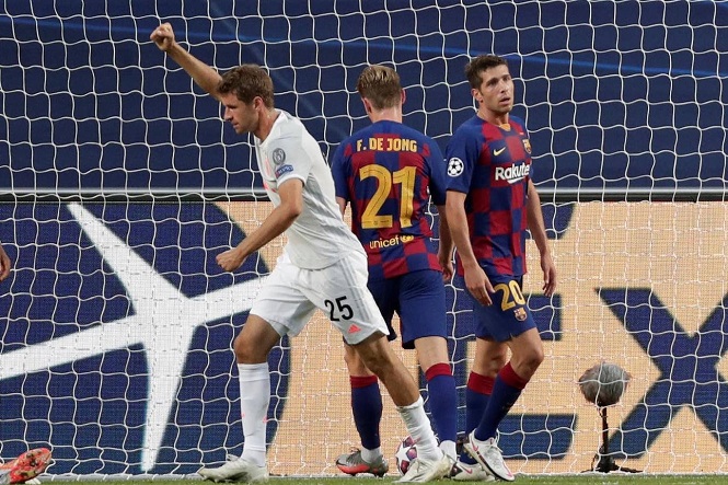 Muller khiến Barca trải qua nỗi tủi nhục lớn nhất mọi thời đại