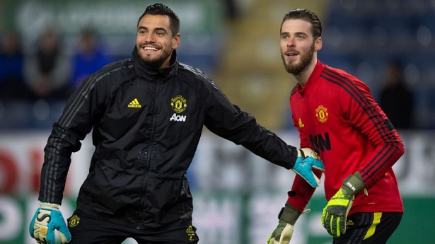 Đội hình MU đấu Sevilla với De Gea cạnh tranh Romero sẽ thế nào?