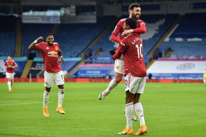 Đồng đội MU phản ứng về pha kiến tạo của Fernandes cho Rashford