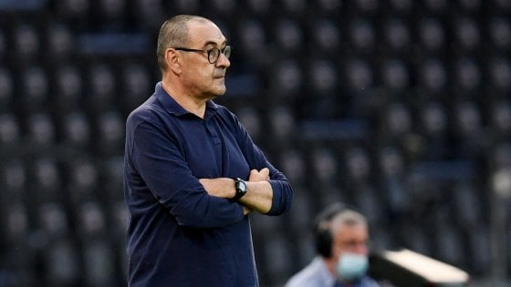 Tin bóng đá 8/8: Juventus sa thải HLV sau khi bị loại khỏi Cúp C1