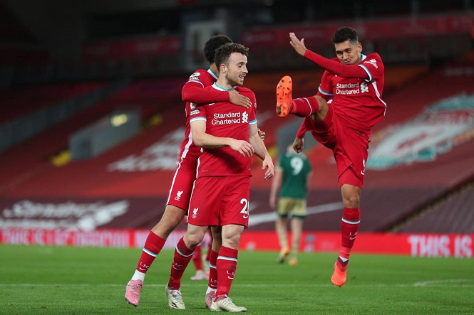 Liverpool sử dụng 4 cầu thủ để giải quyết cuộc khủng hoảng Van Dijk