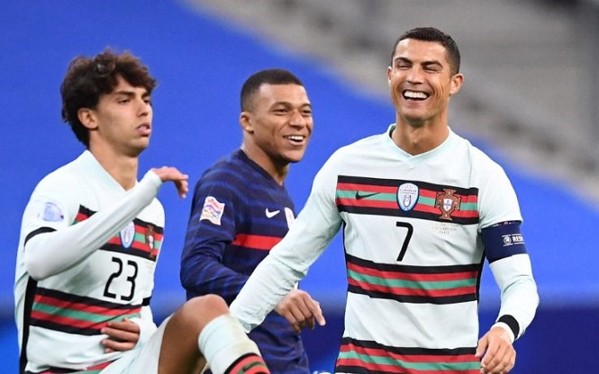 Ronaldo có thể gây lây nhiễm Covid-19 cho những cầu thủ nào?