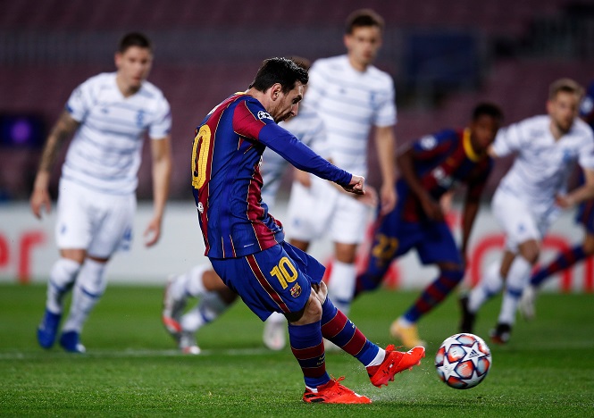 Messi tiếp tục là chúa tể của những quả phạt đền với Barca