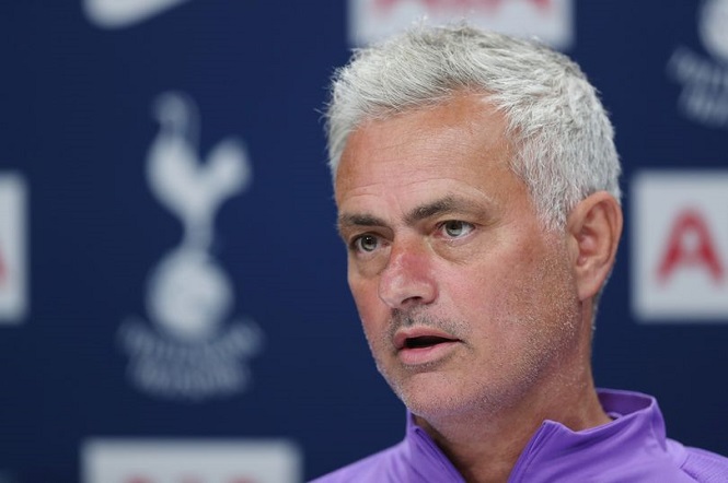 HLV Mourinho hết lời khen ngôi sao MU trước trận đại chiến