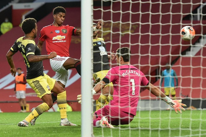 VAR khiến MU vuột cơ hội lọt vào Top 4?