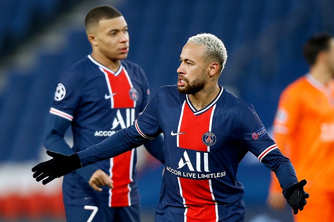 Neymar tranh đua về hat-trick với Ronaldo và Messi ở Champions League