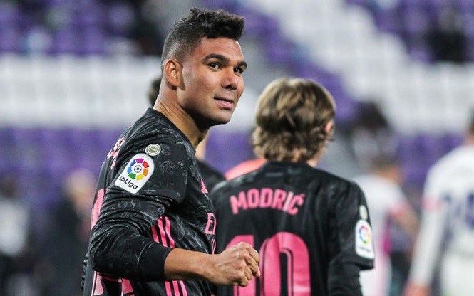 Casemiro của Real Madrid ghi bàn tốt bằng cả đội hình... Barca