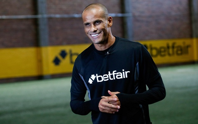 Rivaldo gây tranh cãi về cuộc chiến VAR giữa Barca và Real Madrid