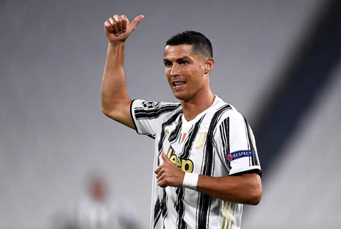 Ronaldo trong top cầu thủ chạy nhanh nhất năm 2020