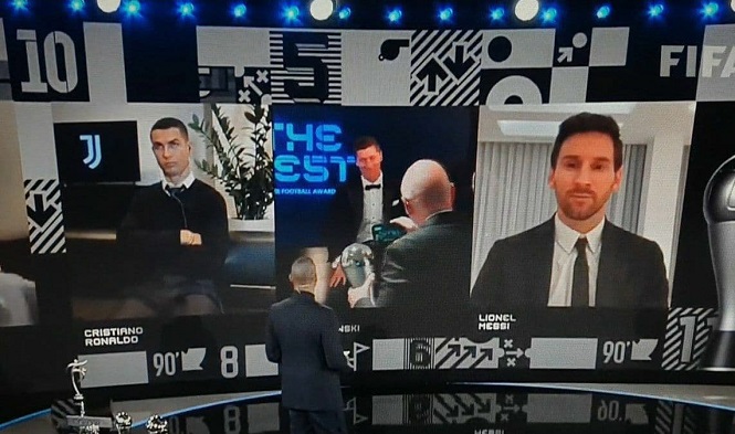 Ronaldo phản ứng thế nào khi không đoạt giải FIFA The Best 2020?