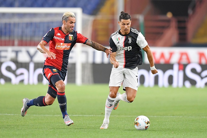 Ronaldo ghi bàn từ khoảng cách 25 mét với tốc độ bao nhiêu?