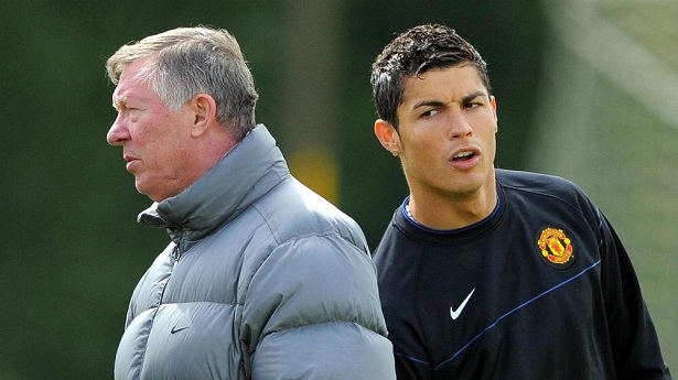 Ronaldo từng phản ứng thế nào khi bị Sir Alex hét vào mặt?