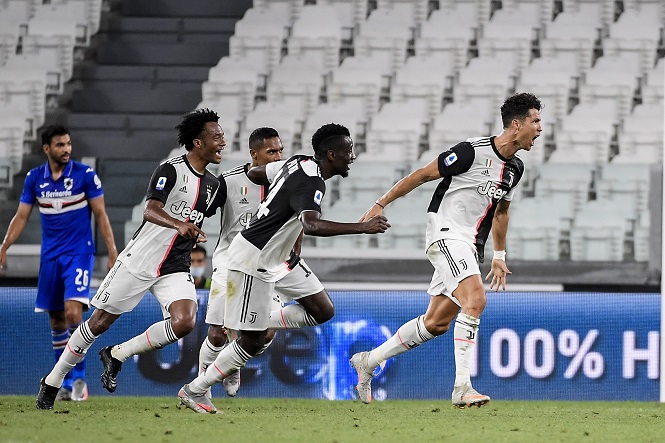 10 con số ngoạn mục của Ronaldo trong mùa giải đoạt Scudetto