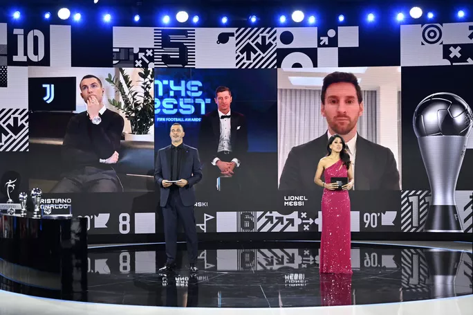 Ronaldo và Messi bầu cho ai thắng giải FIFA The Best 2020? Ronaldo và Messi bầu cho ai thắng giải FIFA The Best 2020?