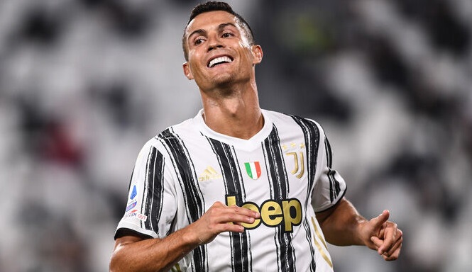 Ronaldo có thể ra sân ngay lập tức sau 19 ngày cách ly