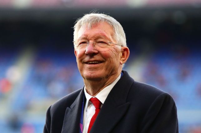 Sir Alex có tổng cộng bao nhiêu danh hiệu suốt 27 năm tại vị?
