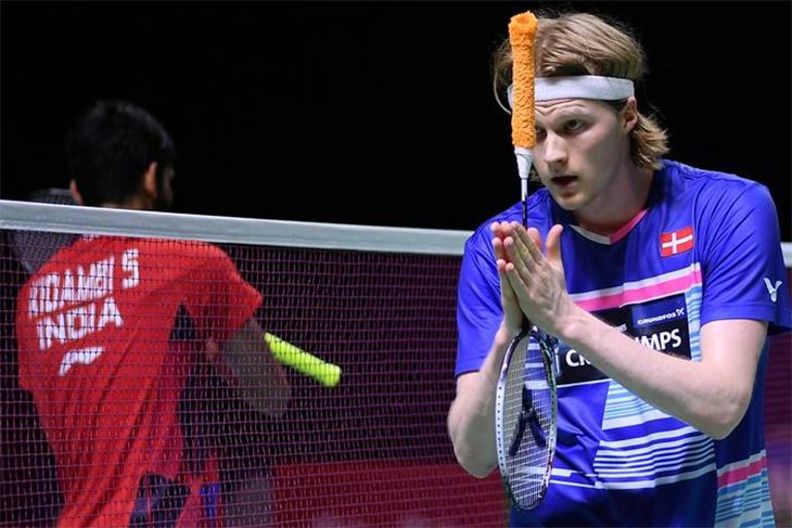 Kết quả cầu lông 21/11: Số 1 thế giới Momota vs Antonsen tranh vô địch Indonesia Masters Kết quả cầu lông 21/11: Số 1 thế giới Momota vs Antonsen tranh vô địch Indonesia Masters