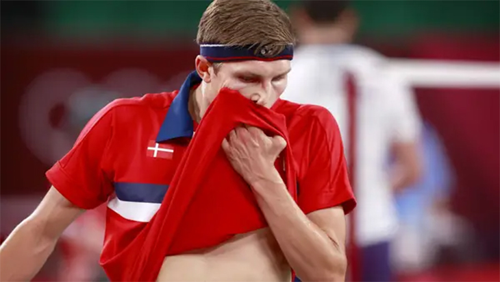 Kết quả cầu l&ocirc;ng mới nhất 18/11: Axelsen thua sốc, Momota giữ số 1 thế giới ở Indonesia