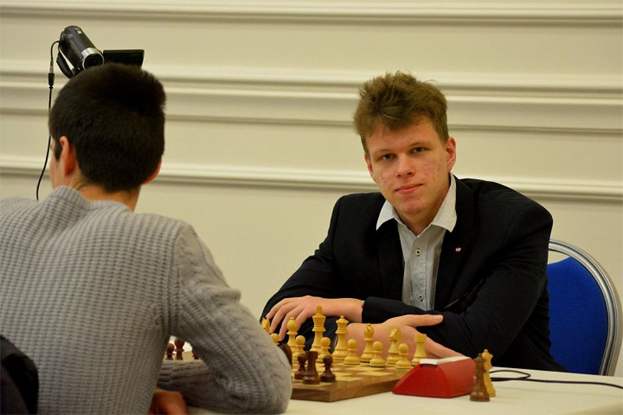 Kết quả Chessable Masters 20/6: Người Nga Artemiev dẫn đầu bảng A