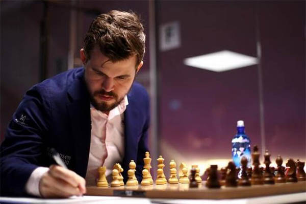 Kết quả giải cờ vua Chessable Masters khuya ngày 1/7: Vua cờ Magnus Carlsen vào chung kết