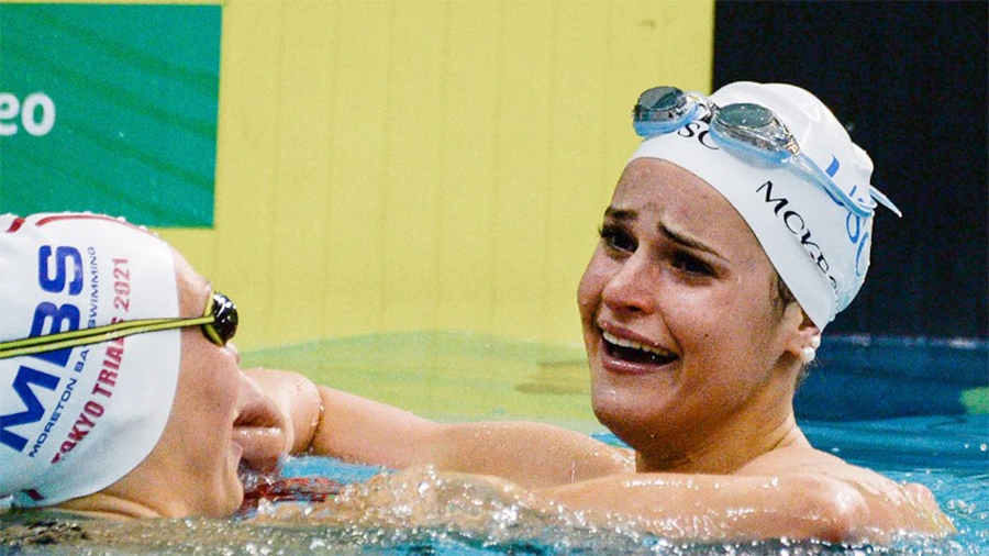 Thiếu nữ Úc McKeown phá kỷ lục thế giới 100m bơi ngửa nữ tại đợt tuyển chọn Olympic