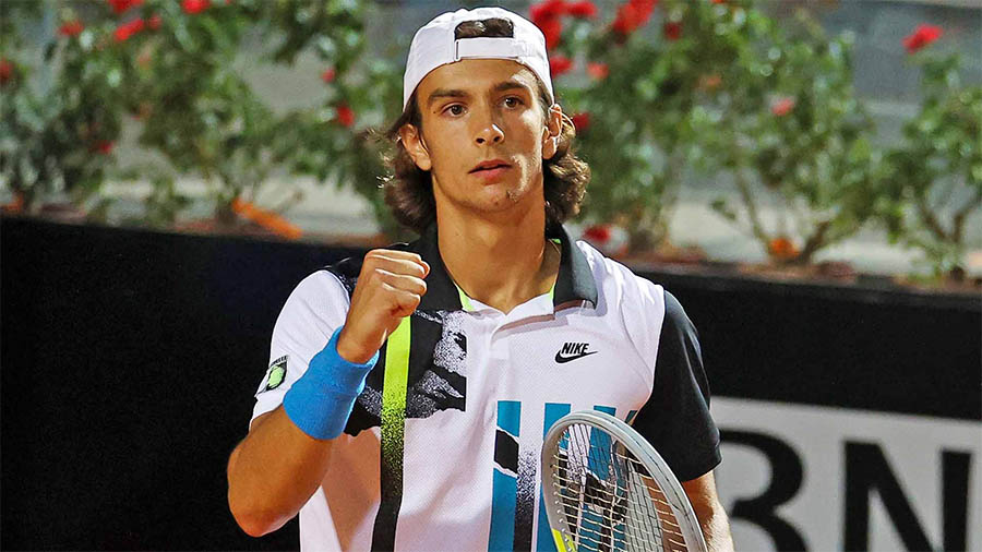 Bất ngờ vòng 1 giải tennis Italian Open: Trẻ nhất thắng già nhất hay chuyện bạn thân Federer bị đánh gục