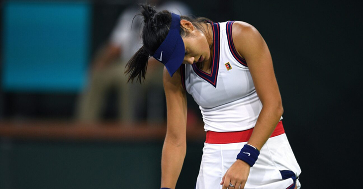 Kết quả tennis mới nhất: "Bóng ma Naomi Osaka" hiện về, Raducanu thua ngay khi đổi thầy