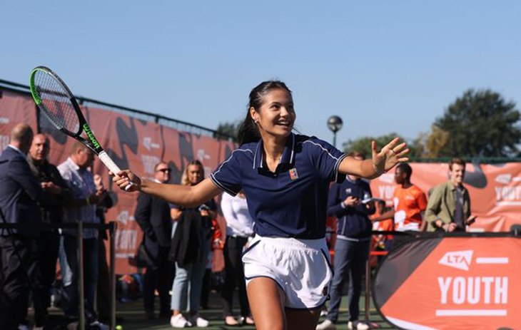 Kết quả tennis mới nhất: Indian Wells mời Raducanu, Barty chưa chốt WTA Finals