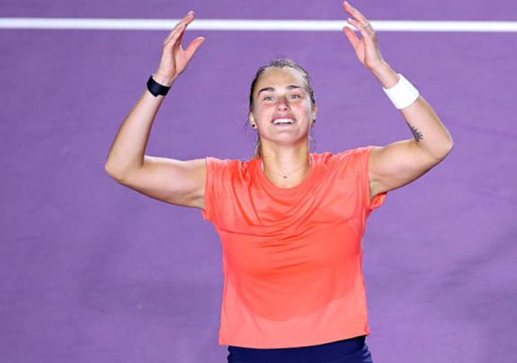 Kết quả tennis mới nhất 14/11: Số 1 WTA Finals gượng dậy, "đàn em" Nadal vô địch NextGen