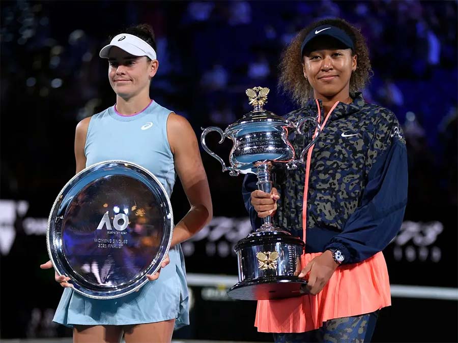Vô địch giải tennis Australian Open, Naomi Osaka bỗng trở nên lú lẫn hay muốn "troll"Jenny Brady?
