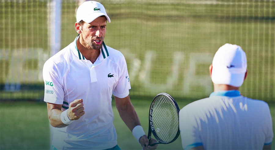 Sao tennis Djokovic quá lợi hại: Đánh đôi vẫn vào chung kết!