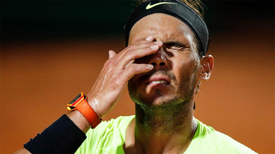 Thật không thể tin nổi: Nadal thua trên sân đất nện Italian Open!