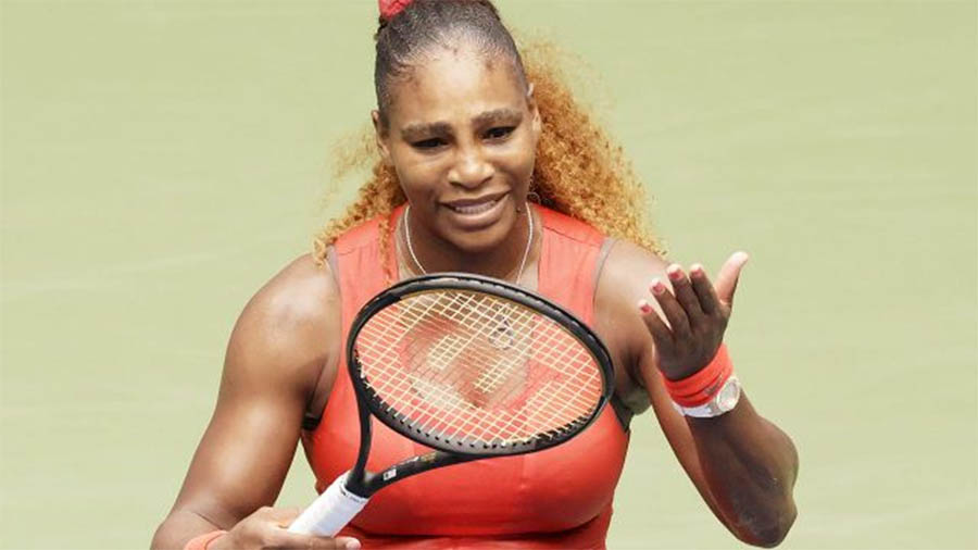 Naomi Osaka đấu với Victoria Azarenka ở chung kết US Open 2020