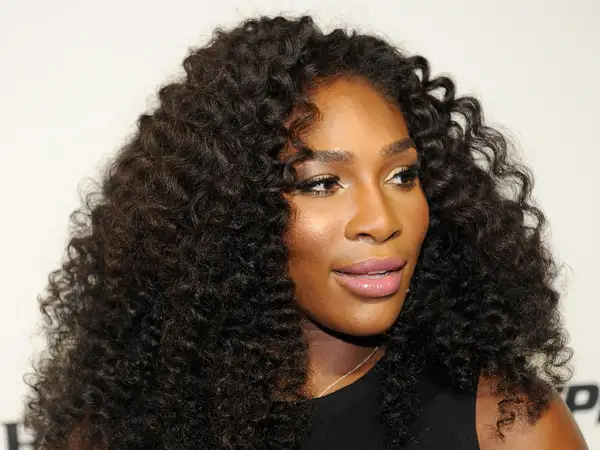 Có gì đặc biệt về trận nhà nghề đầu tiên của Serena Williams cách nay 25 năm?