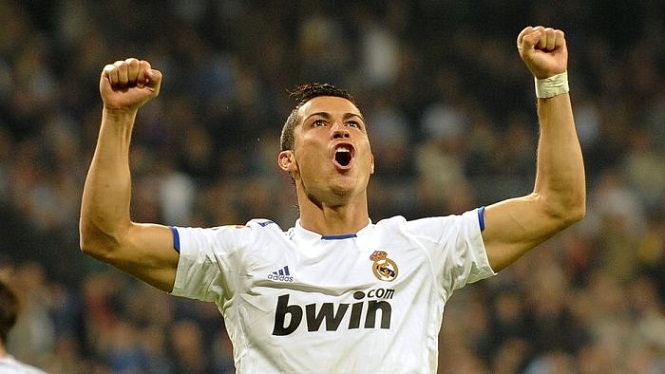 Ronaldo với 8 hat-trick hoàn hảo trong sự nghiệp