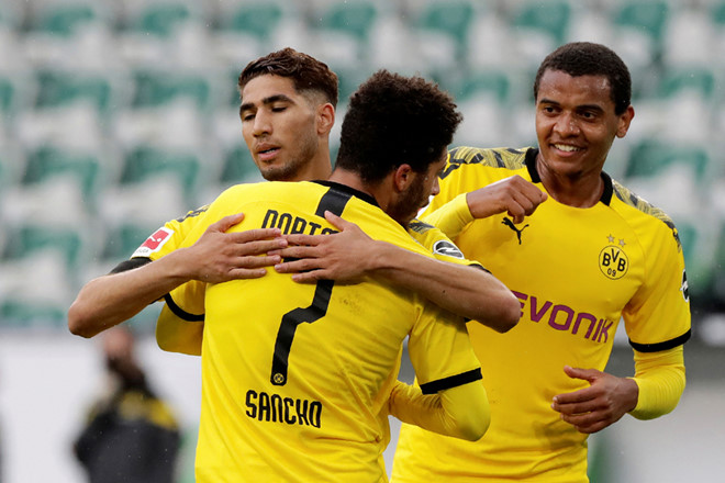 Sancho lập cột mốc Bundesliga trong ngày Haaland tịt ngòi