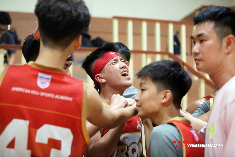 Bán kết 2 ASA Super League: Iron Man đánh bại Black Panther trong trận đấu... 2 ngày
