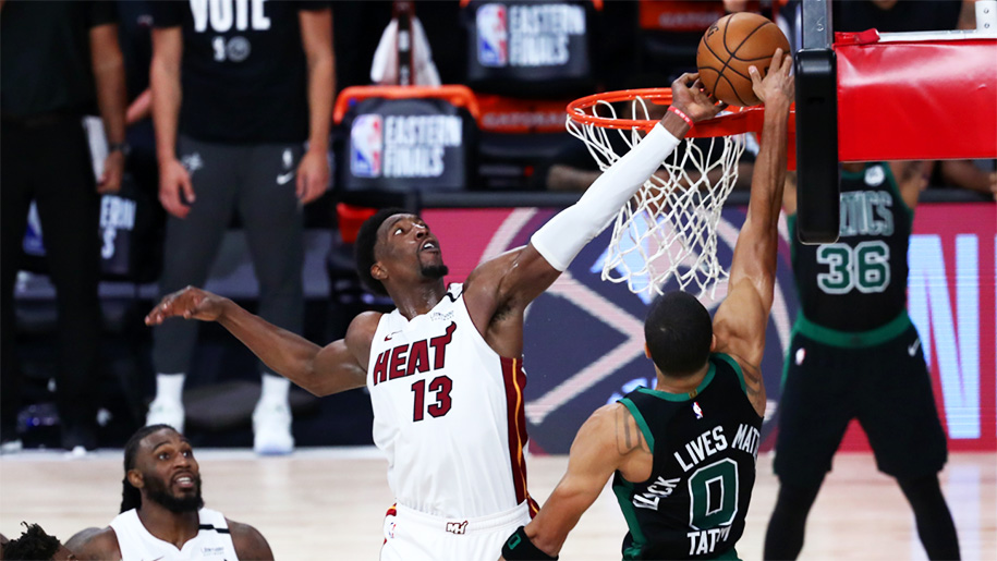 Kiên cường chiến đấu, Miami Heat lội ngược dòng thành công trước Boston