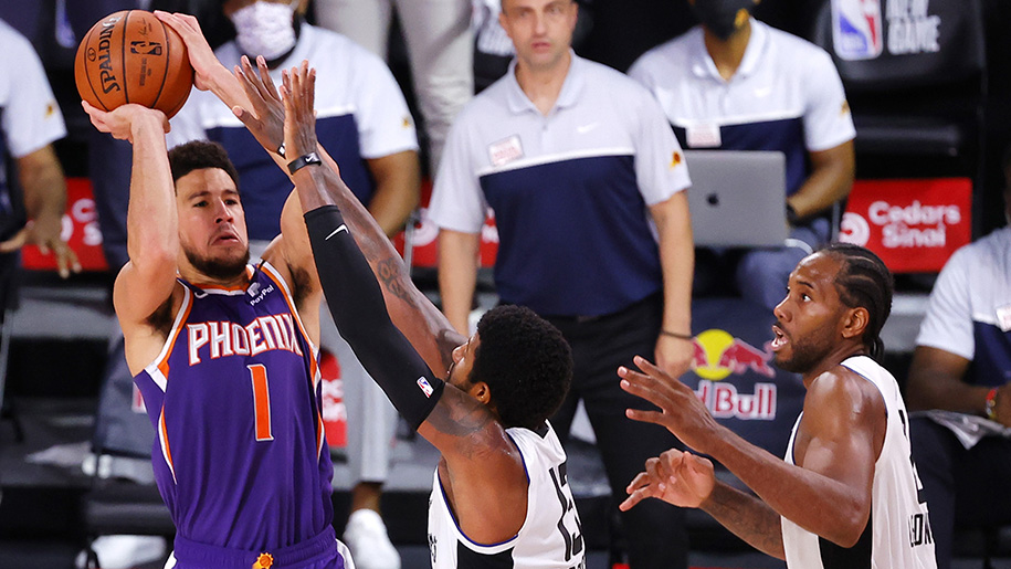 Loại từ Kawhi đến Paul George, Devin Booker tung ra cú game-winner đỉnh nhất Orlando