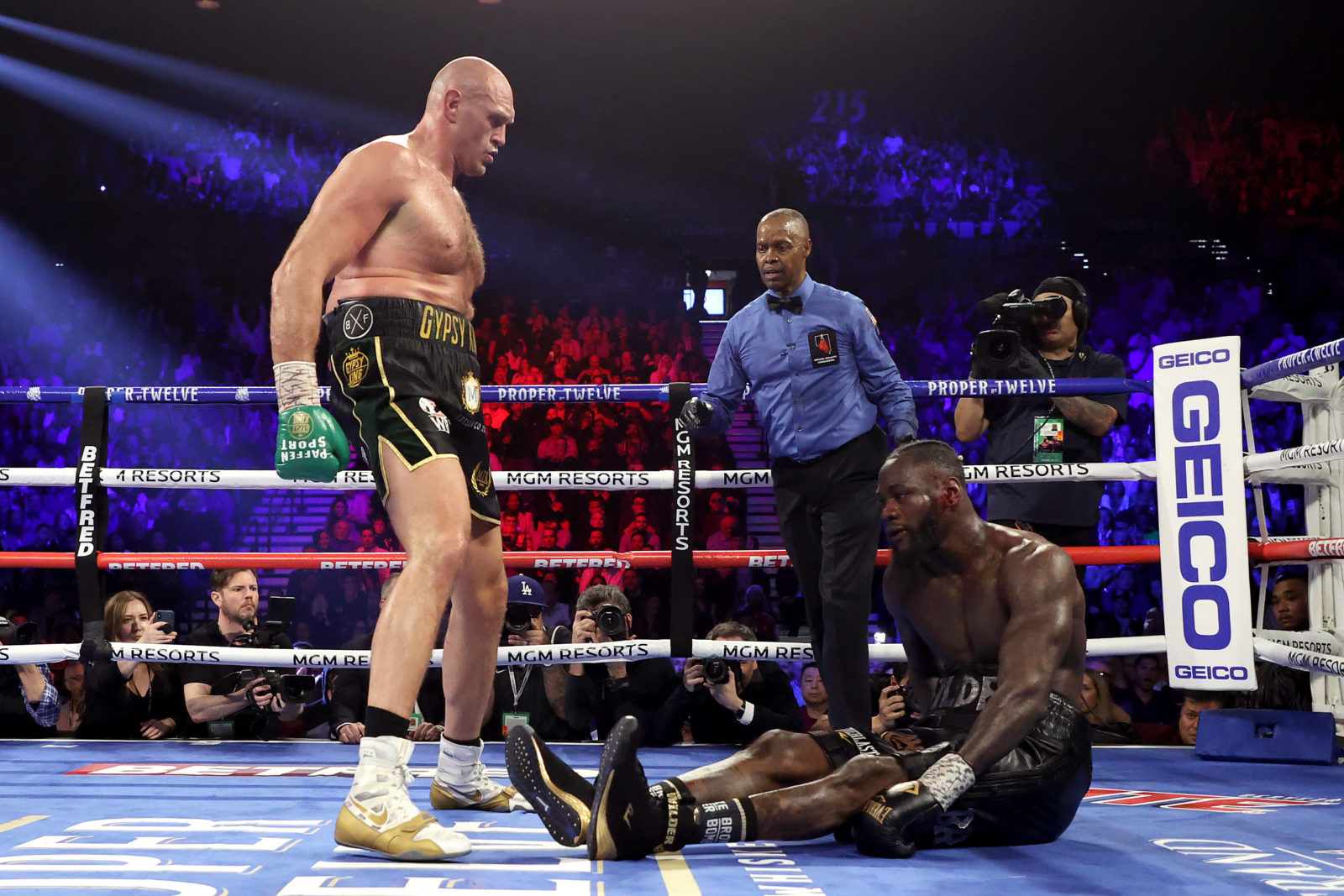 Tyson Fury có thể sẽ không tái đấu với Deontay Wilder